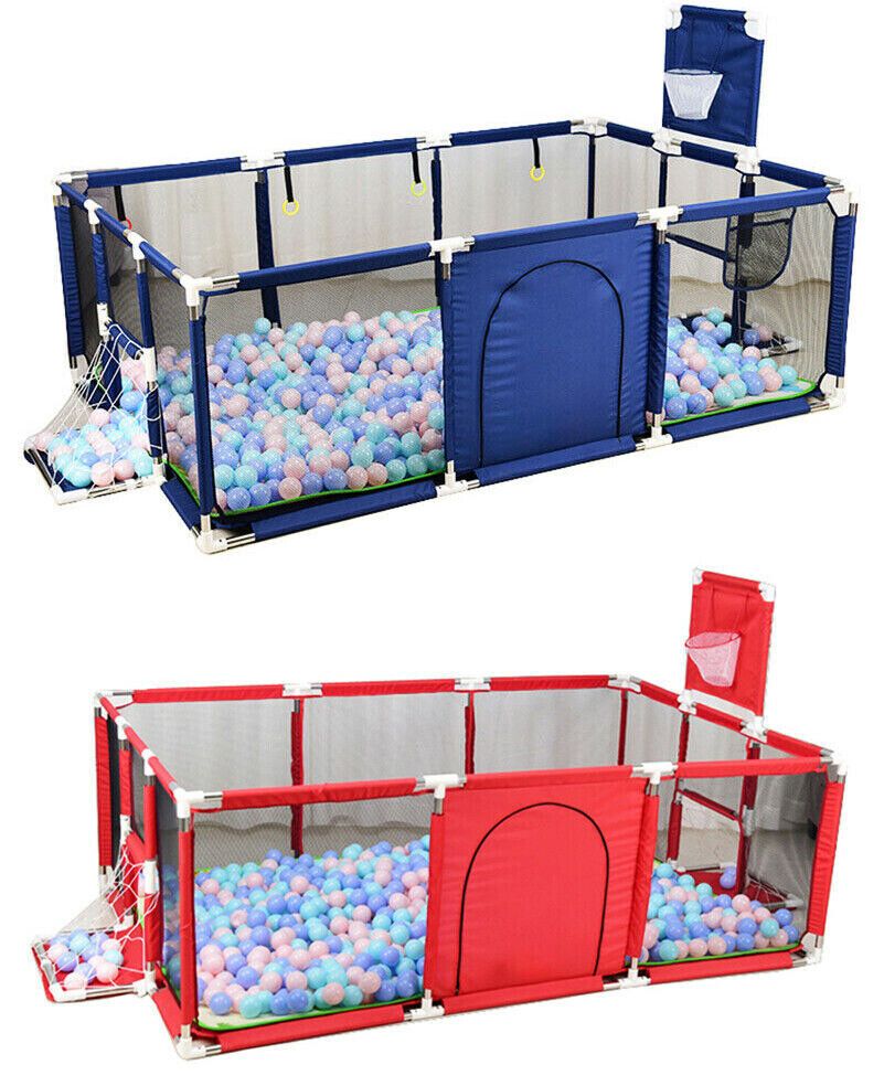 Corral de juegos con cancha